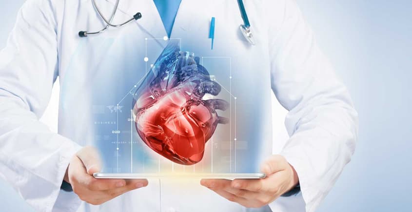 Kalp Çarpıntısı Neden Olur? Ne Zaman Kardiyologa Gitmelisiniz?